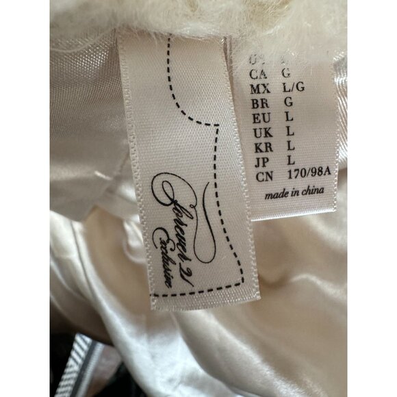 Forever 21 Exclusive Faux Fur Coat Size Large Hook And Eye Closure - Picture 2 of 16